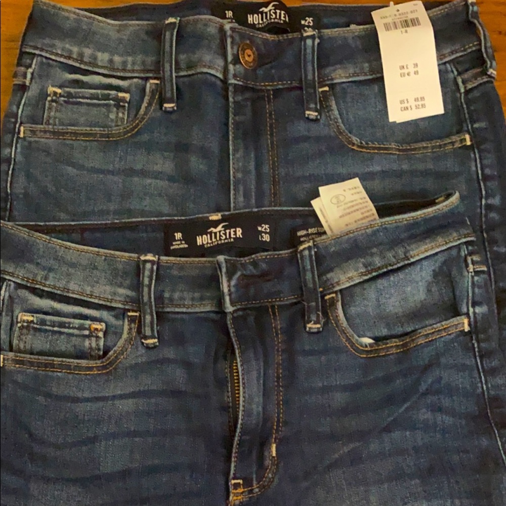 2 pairs of Hollister high waisted skinny jeans